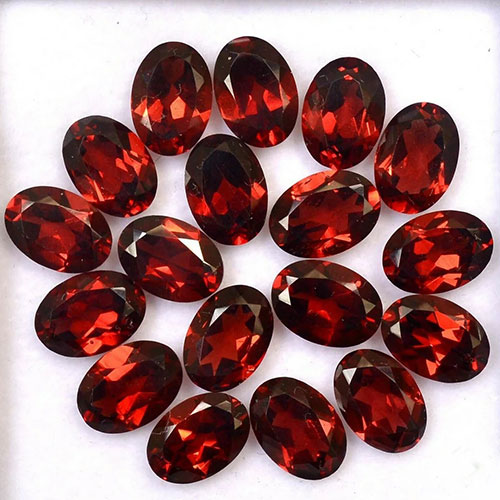 Garnet Gemstone (Best Quality)